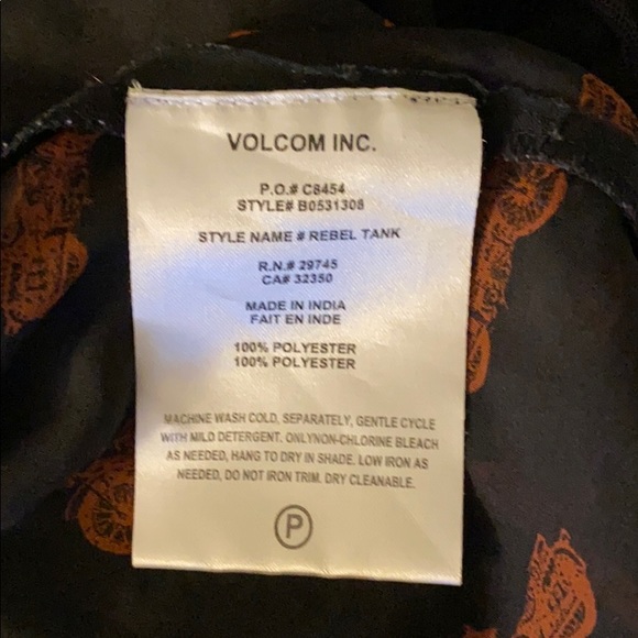 Volcom tank - Picture 4 of 5